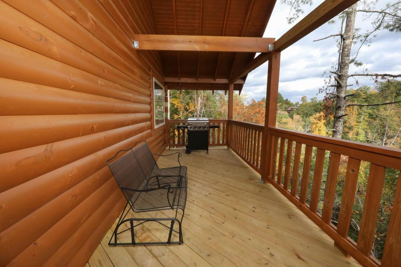 Deer Pass Lodge Pigeon Forge Exterior photo